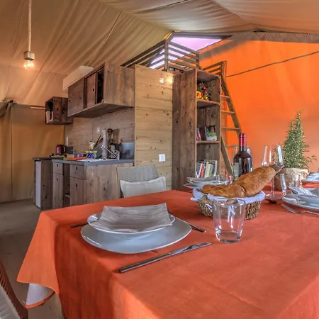 Glamping Diacceroni Luxury tent 3*
