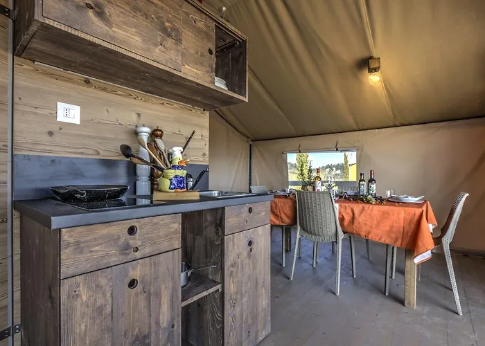 Luxe tent Glamping Diacceroni 3*
