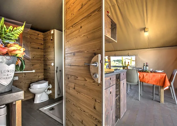 Luxe tent Glamping Diacceroni 3*